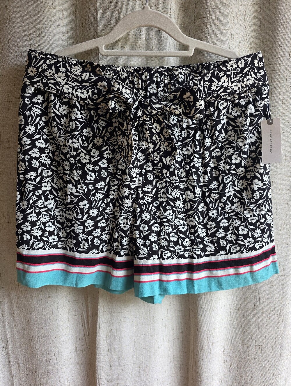 Maeve By Anthropologie Scarf-Printed Shorts Black & White Floral Tie Waist S NWT